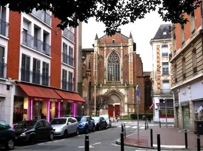 Hyper-centre Historique Avec Possibilite De Reservation Parking *