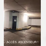Apartment Hyper-centre Historique Avec Possibilite De Reservation Parking *